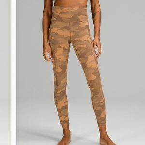 Lululemon leggings with pockets